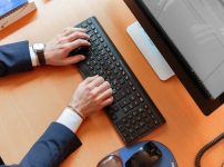 busy-computer-keyboard-hands-2058128 (1)